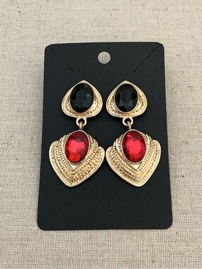 NEW BLACK AND RED CRYSTAL EARRINGS